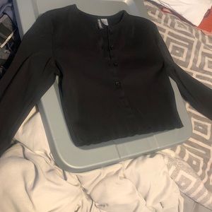 button up slightly cropped black shirt